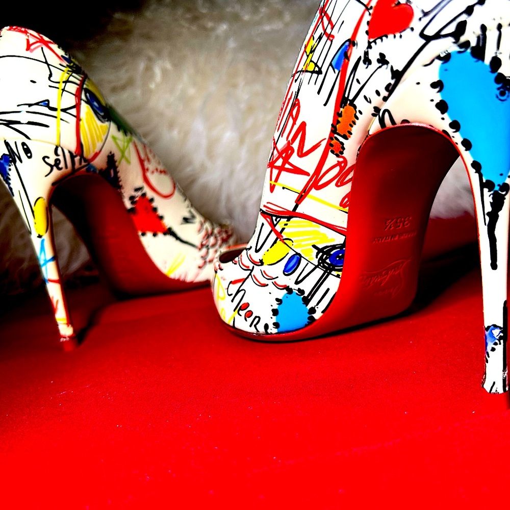 Spring collection Christian Louboutin Graffiti So Kate 120 Leather Pumps